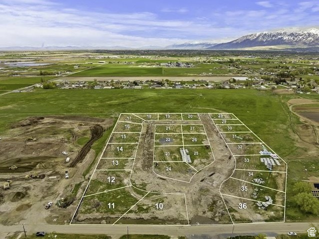 WEST RIDGE ESTATES - Land