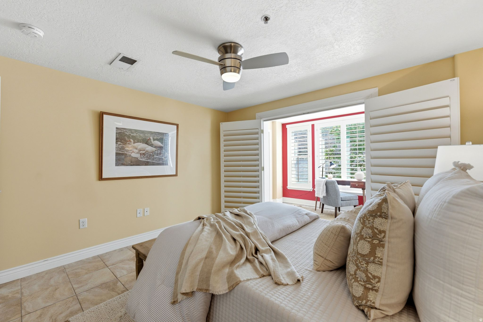 PRESIDENTIAL CLUB - Residential