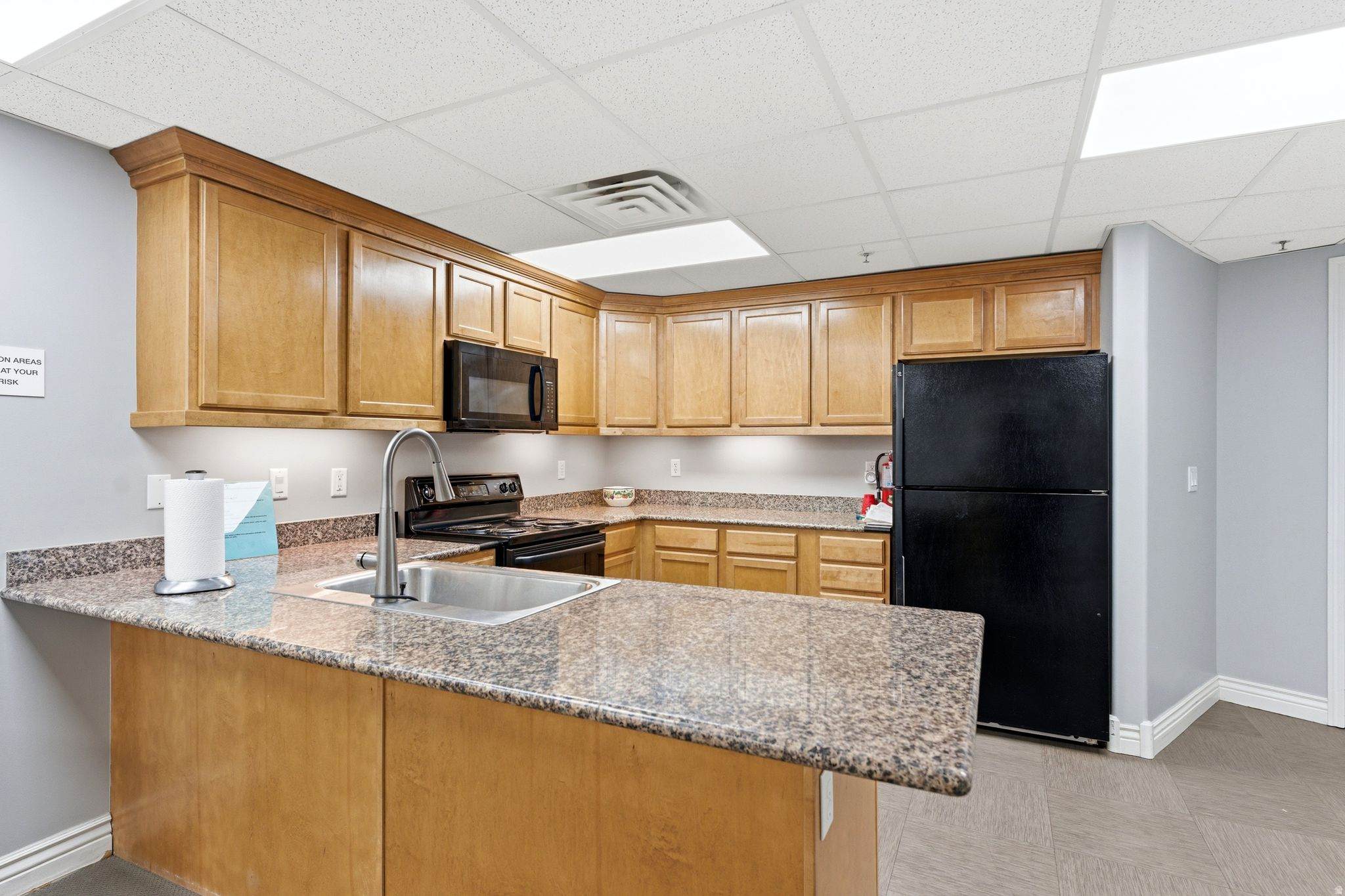 PRESIDENTIAL CLUB - Residential