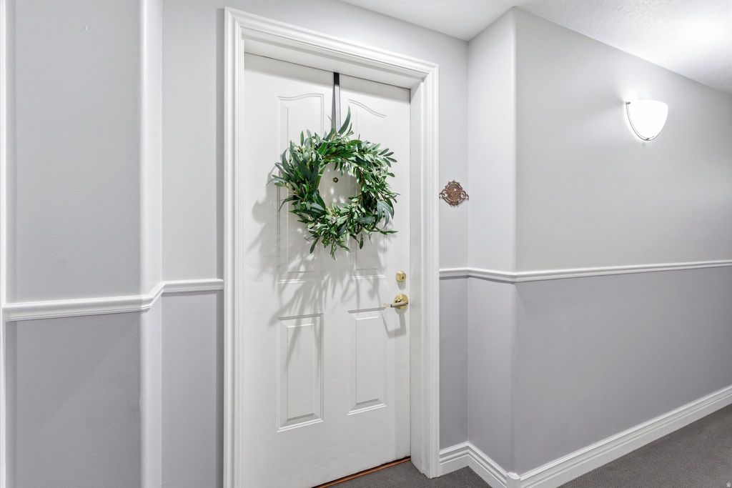 Photo of 3075 E KENNEDY DR #513, Salt Lake City, UT 84108 (MLS # 2154415)