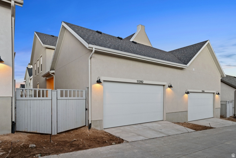 DAYBREAK - Residential Income