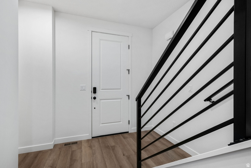 DAYBREAK - Residential Income