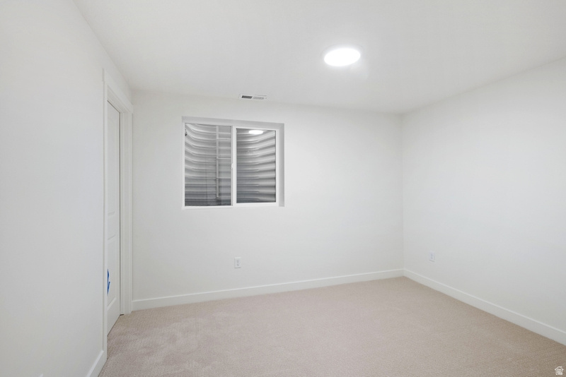 DAYBREAK - Residential Income