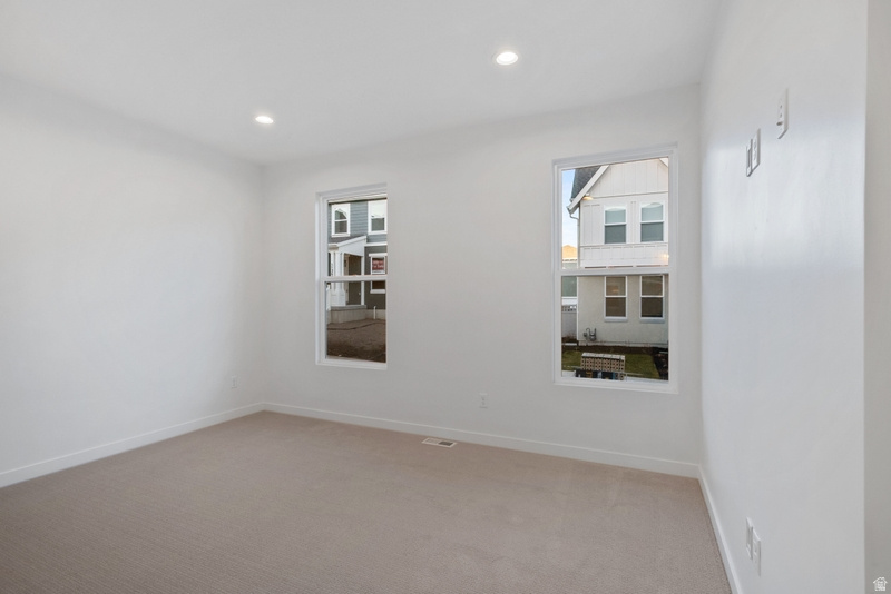 DAYBREAK - Residential Income