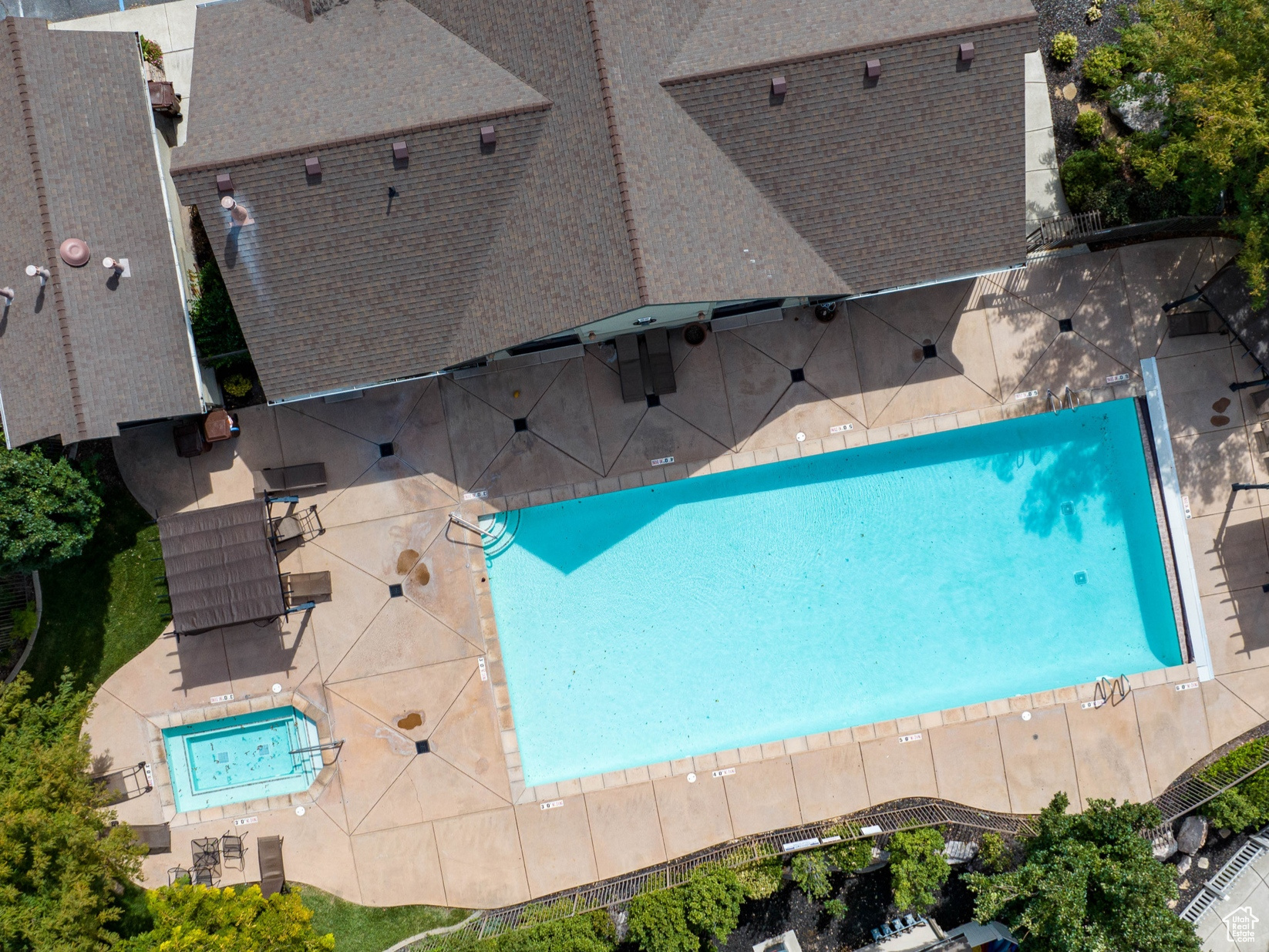 STONE CREEK - Residential