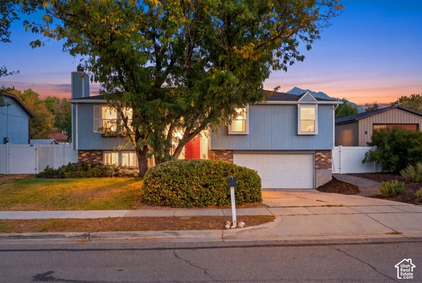 9183 S LAURA ANNE WAY, SANDY, UT 84094 - Image 022fbfb367d67adf2371ee972dbc54e5/3556441354