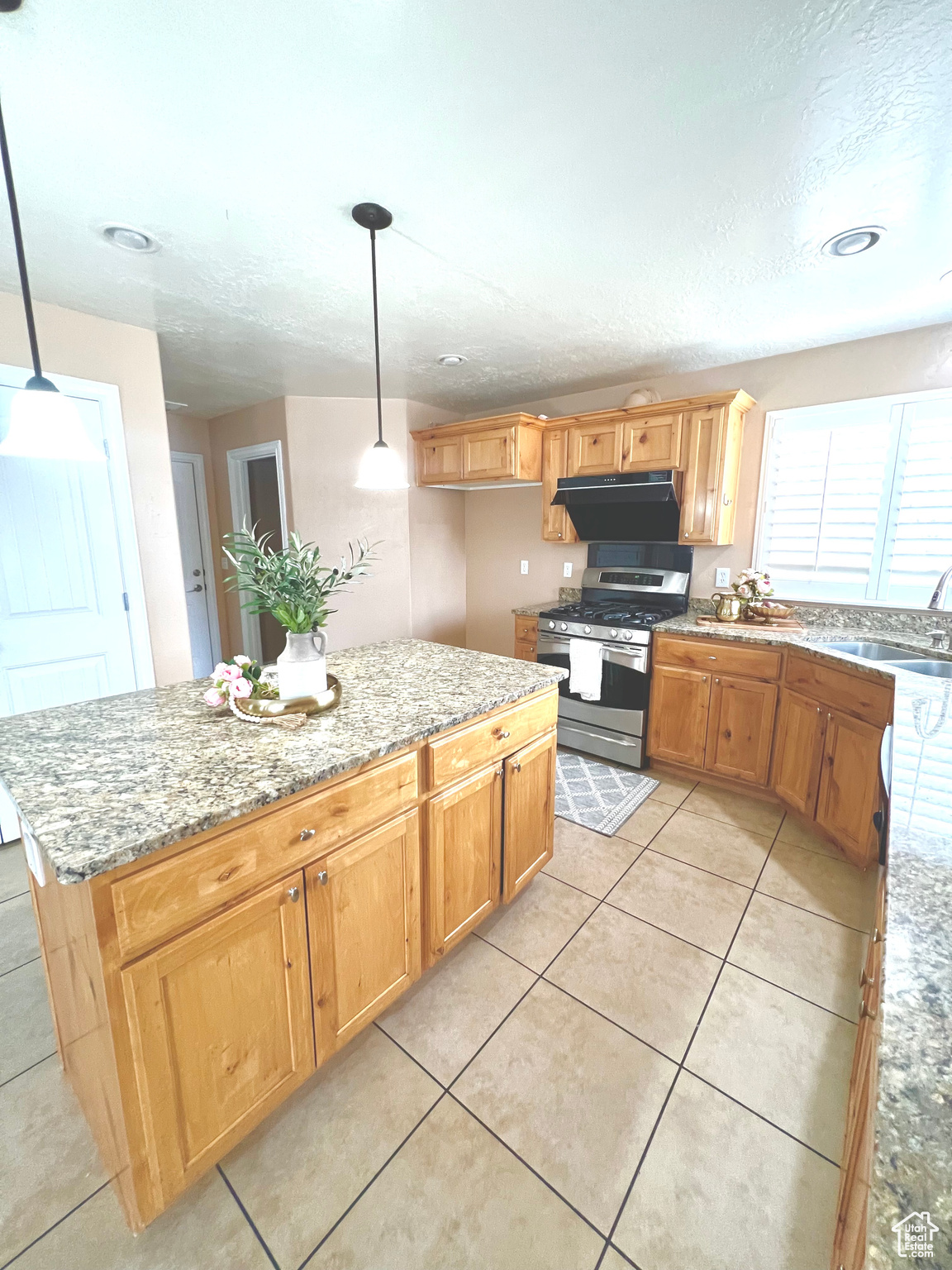 15 E 1100, Vernal, Utah image 8