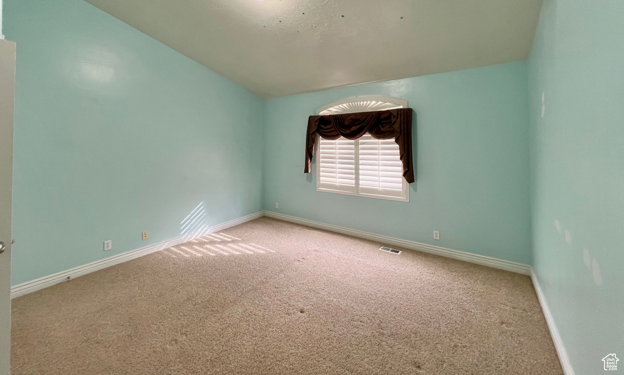 15 E 1100, Vernal, Utah image 17