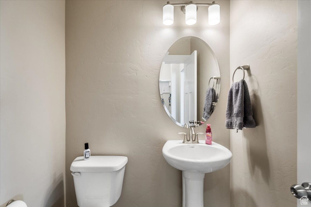 SKYLINE RIDGE - Residential