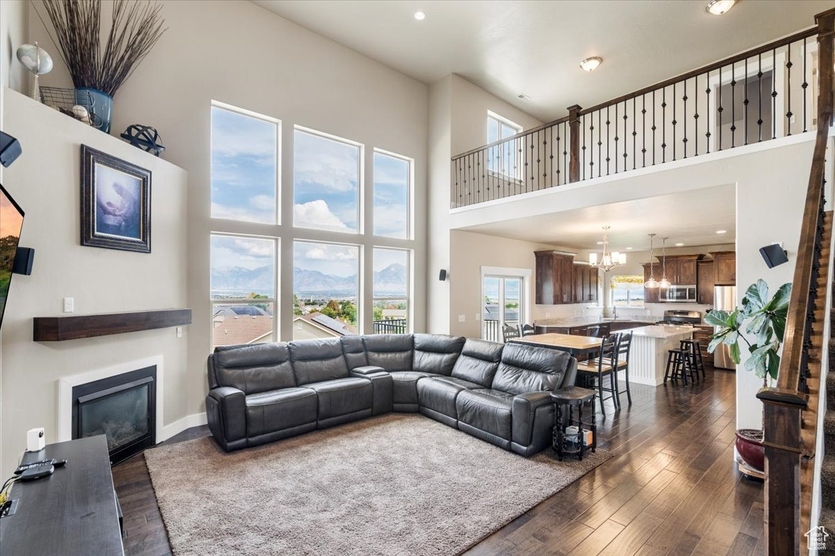 SKYLINE RIDGE - Residential