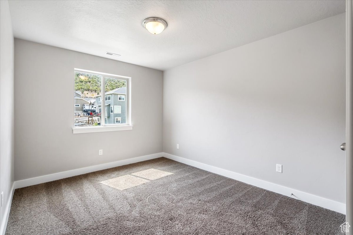 SKYLINE RIDGE - Residential