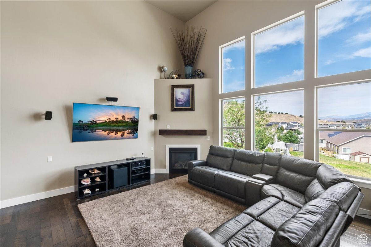 SKYLINE RIDGE - Residential