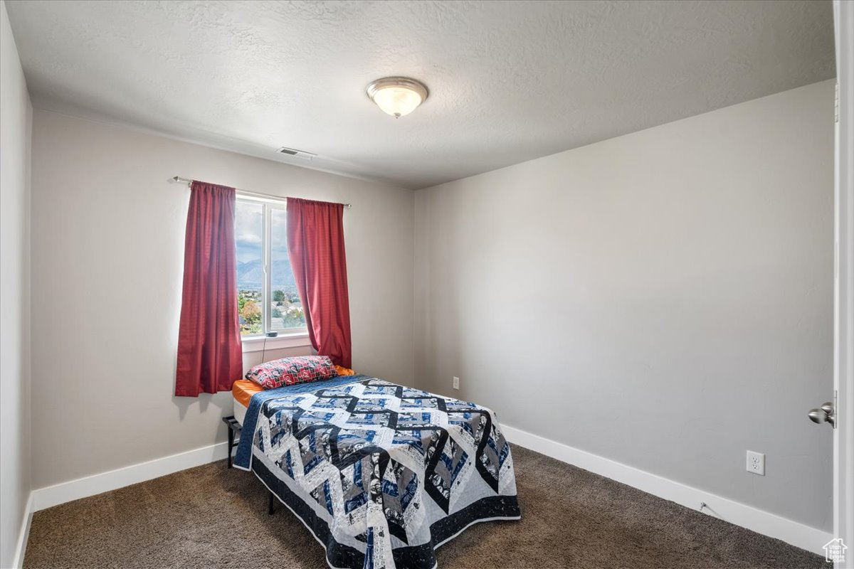 SKYLINE RIDGE - Residential