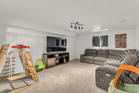 Tiny photo for 2591 E CREEK RD, Sandy, UT 84093 (MLS # 2135942)