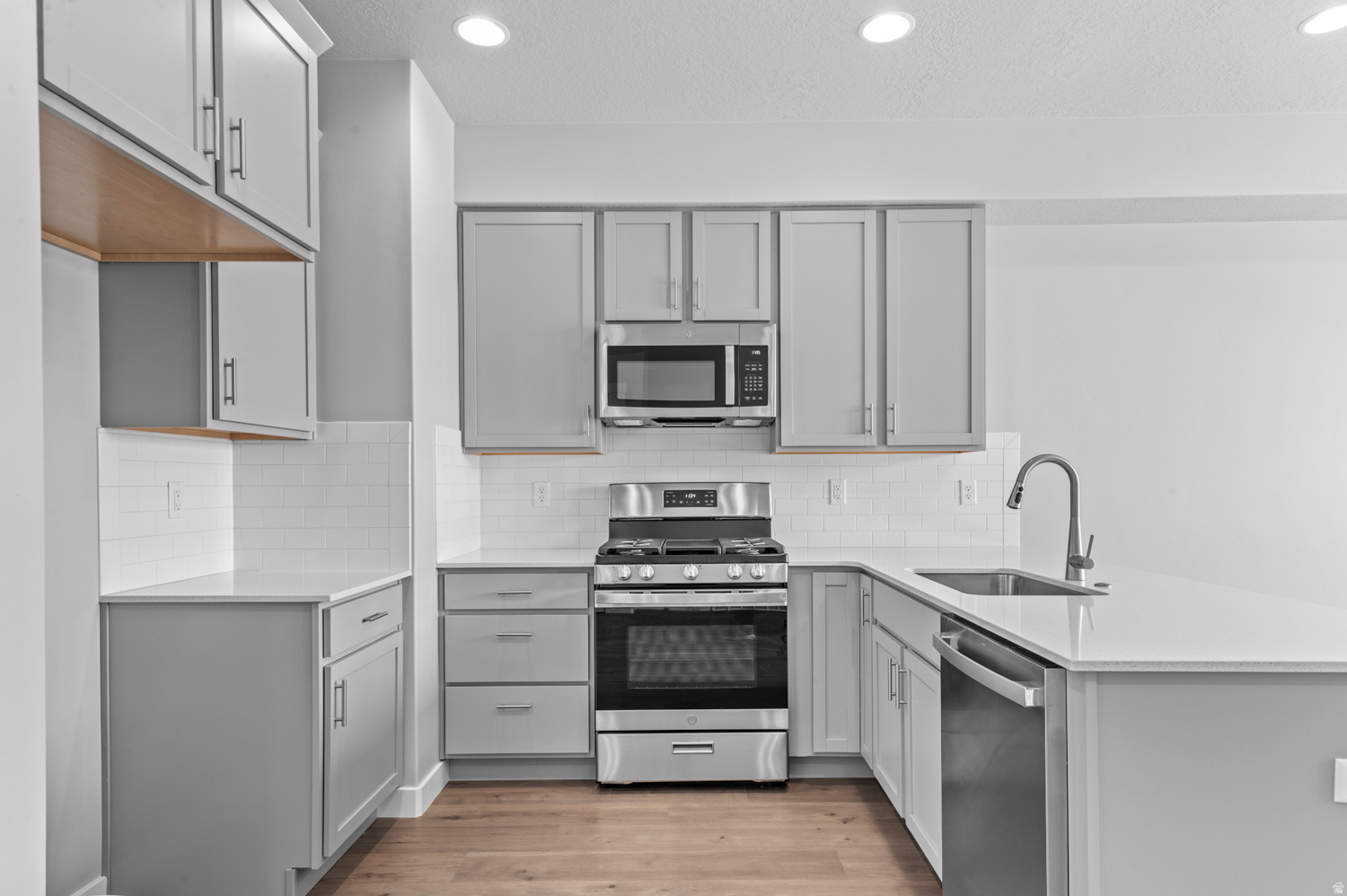 DRY CREEK HIGHLANDS TOWNS 179 - Residential