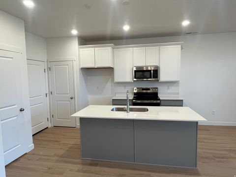 Tiny photo for 6651 W SOUTH JORDAN PKWY, South Jordan, UT 84009 (MLS # 2129423)