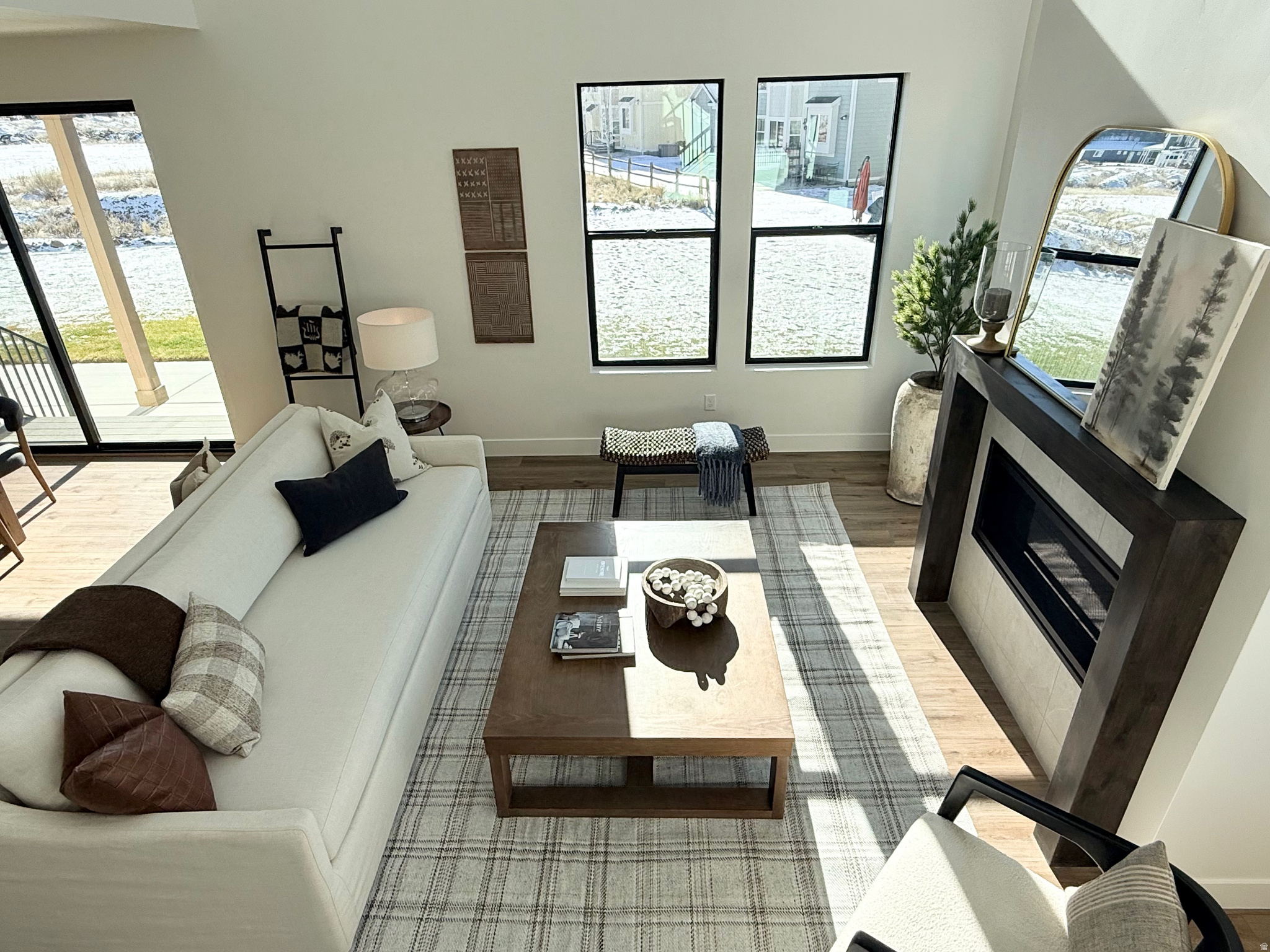 THE CROSSING - Residential