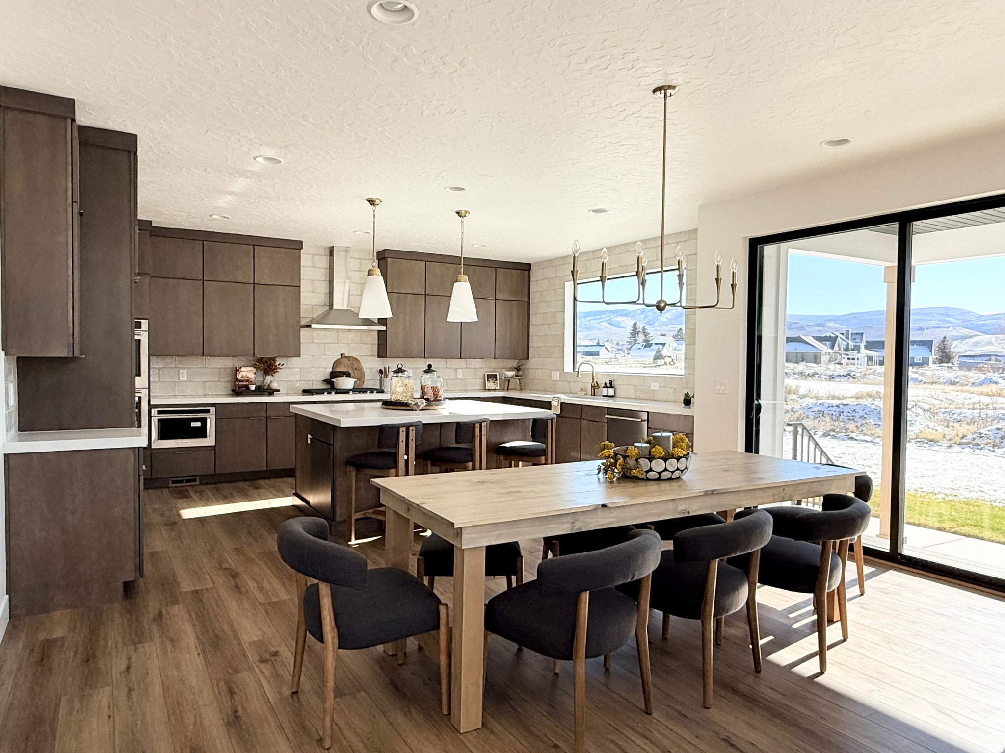 THE CROSSING - Residential