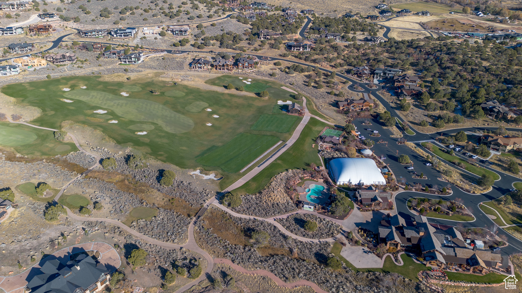 RED LEDGES - Land