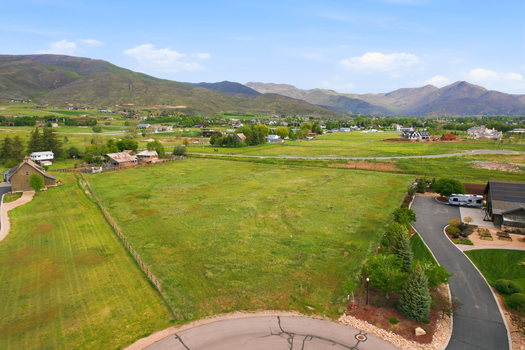 FARMS AT TATE LANE - Land