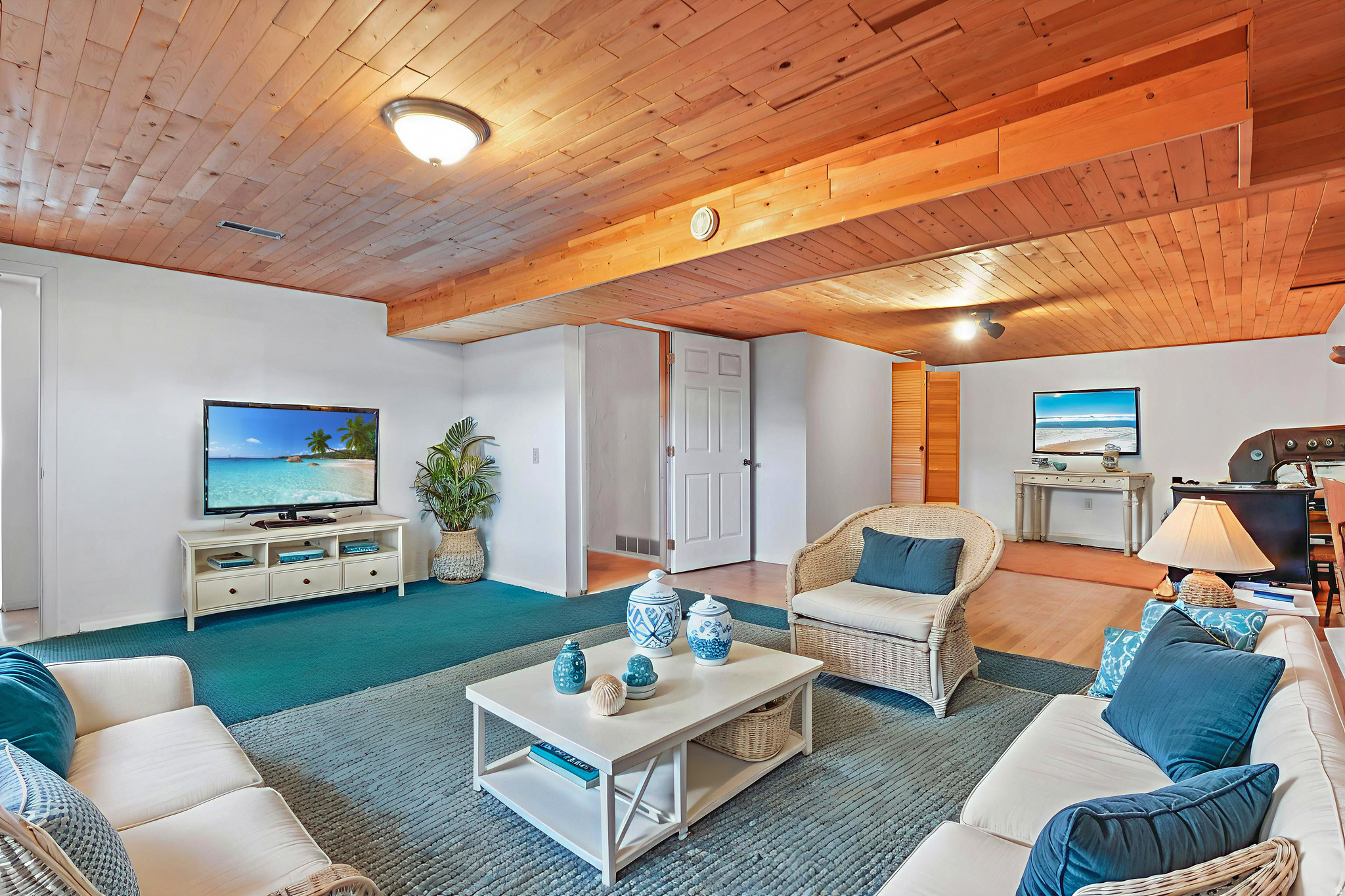 GROVER ESTATES #2 - Residential