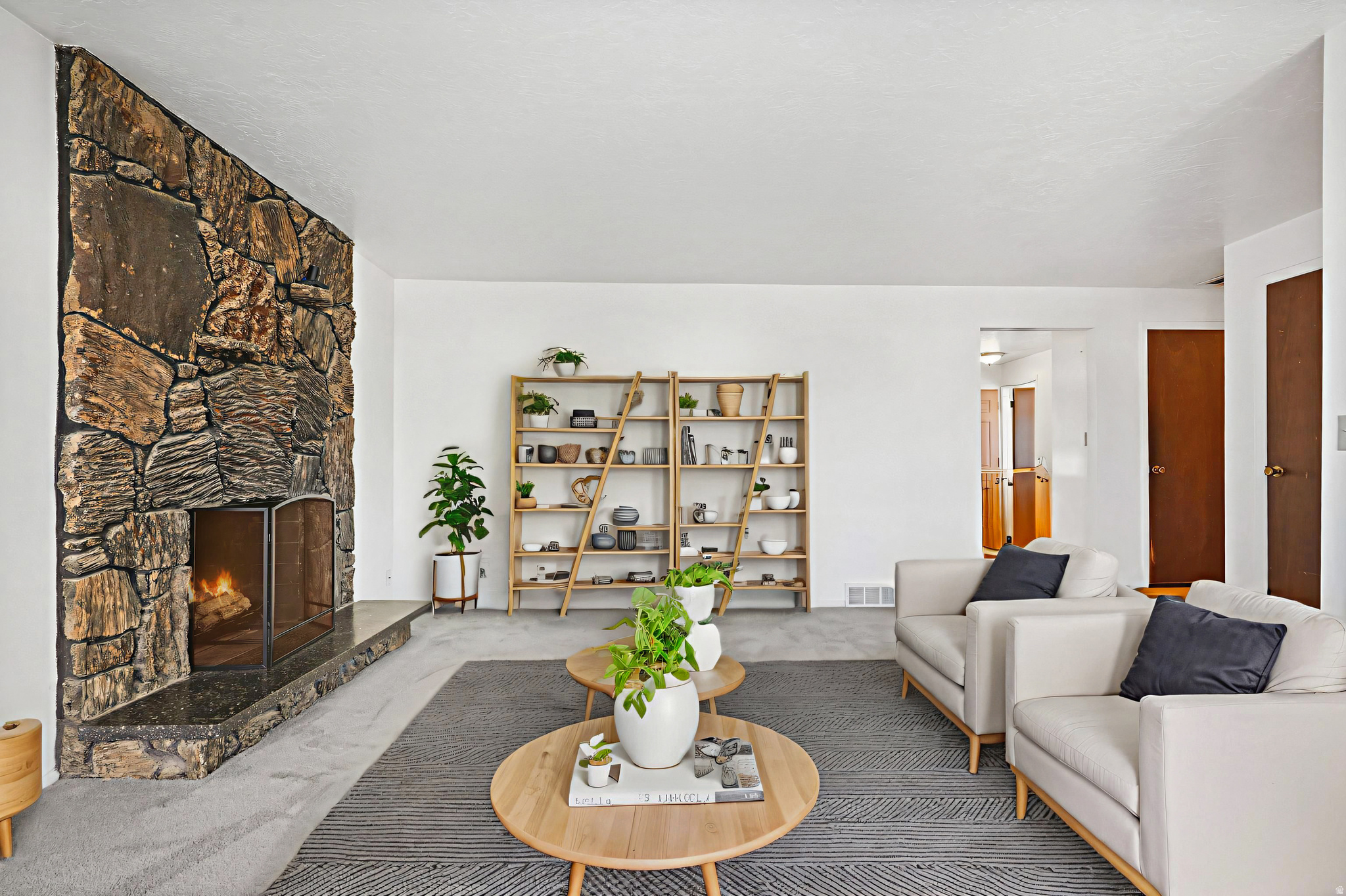 GROVER ESTATES #2 - Residential