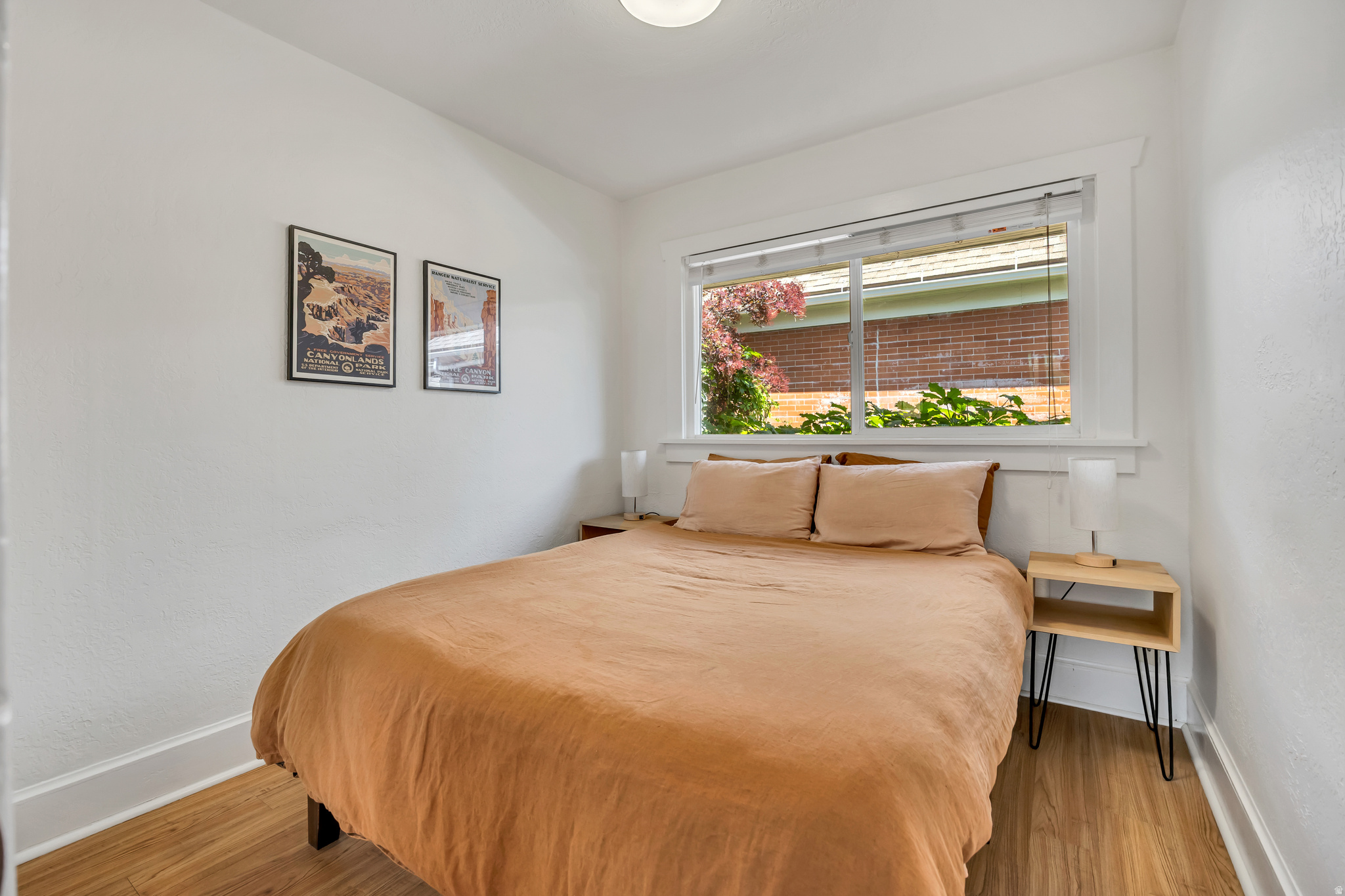 KENSINGTON - Residential