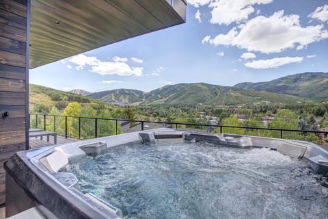 Tiny photo for 935 SADDLE VIEW WAY, Park City, UT 84060 (MLS # 2135589)