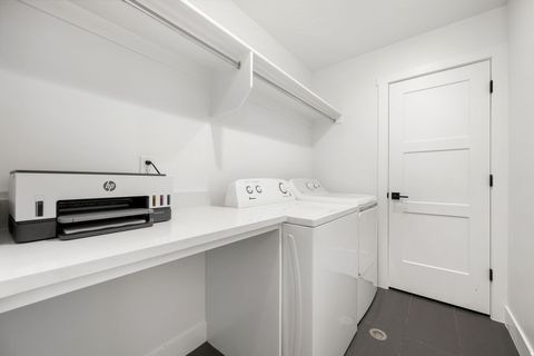 Tiny photo for 617 S MALORIE WAY, Ivins, UT 84738 (MLS # 2124594)