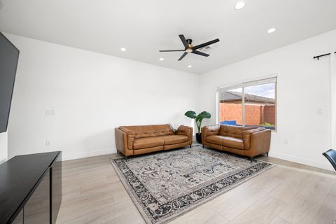 Tiny photo for 617 S MALORIE WAY, Ivins, UT 84738 (MLS # 2124594)