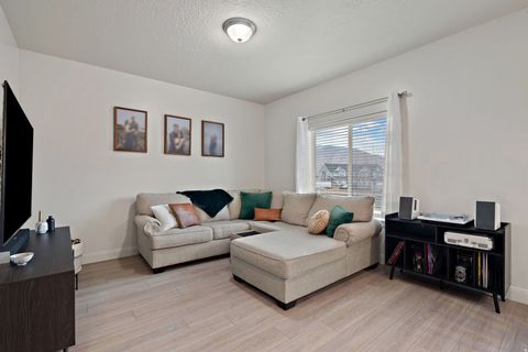 Tiny photo for 768 N OLD FORT DR, Spanish Fork, UT 84660 (MLS # 2134236)