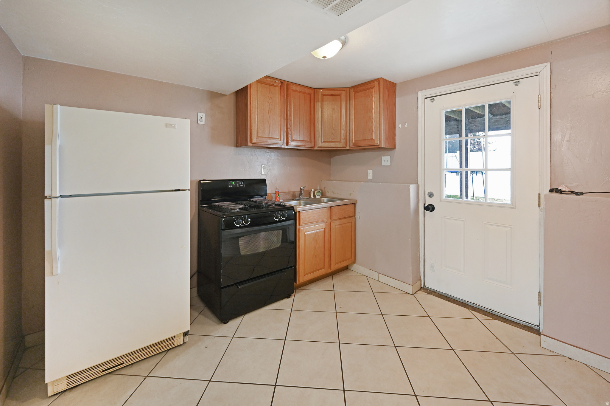 COTTONWOOD COVE - Residential