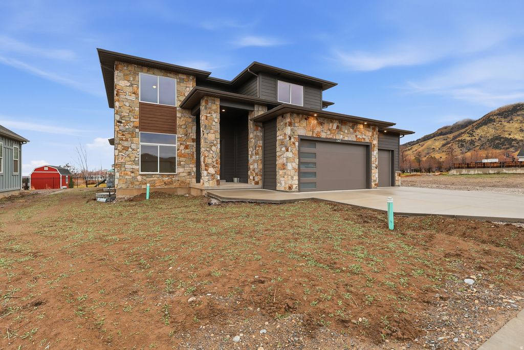Photo of 1367 E 1280 N, Logan, UT 84341 (MLS # 2130937)