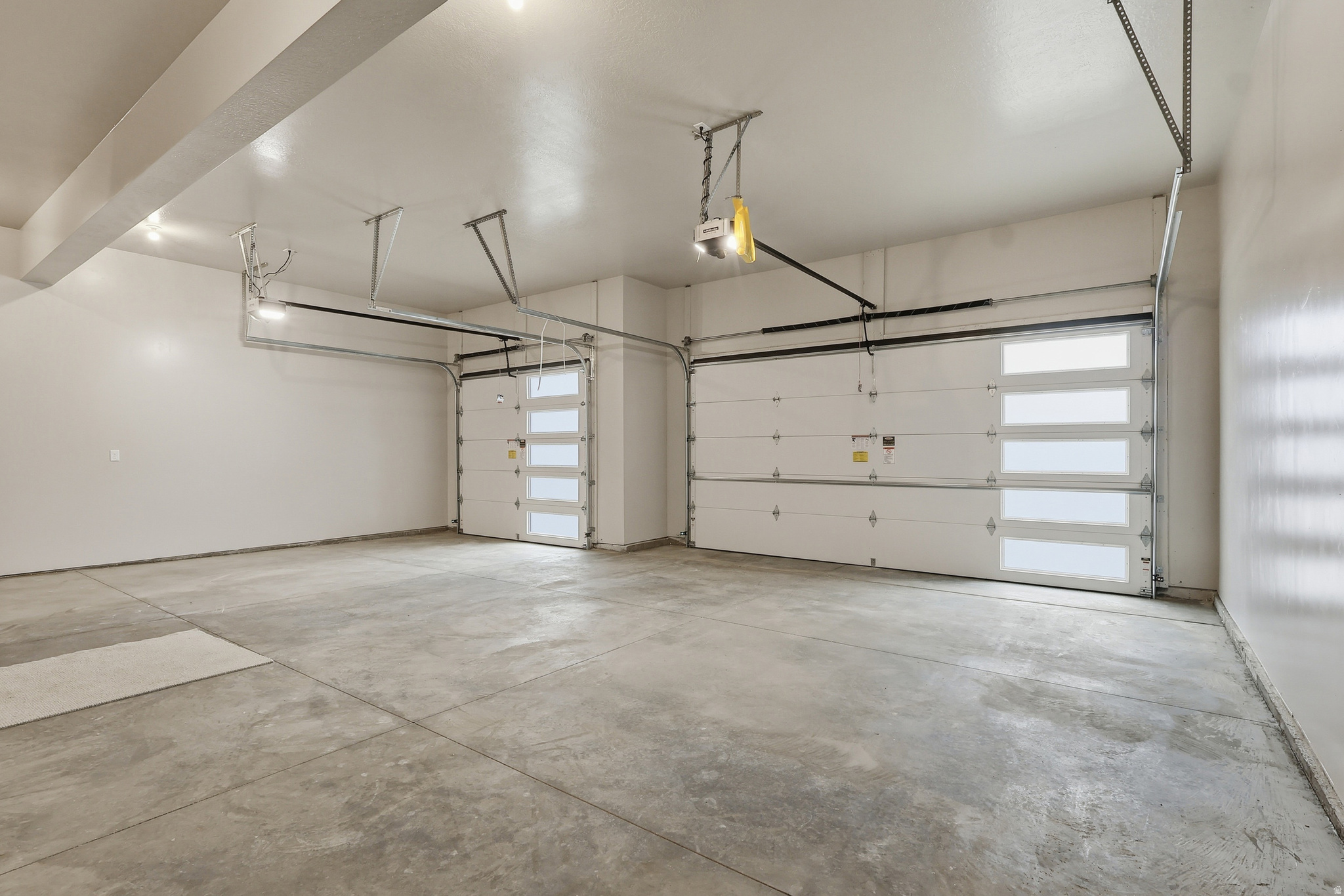 FOOTHILL LOFTS - Residential