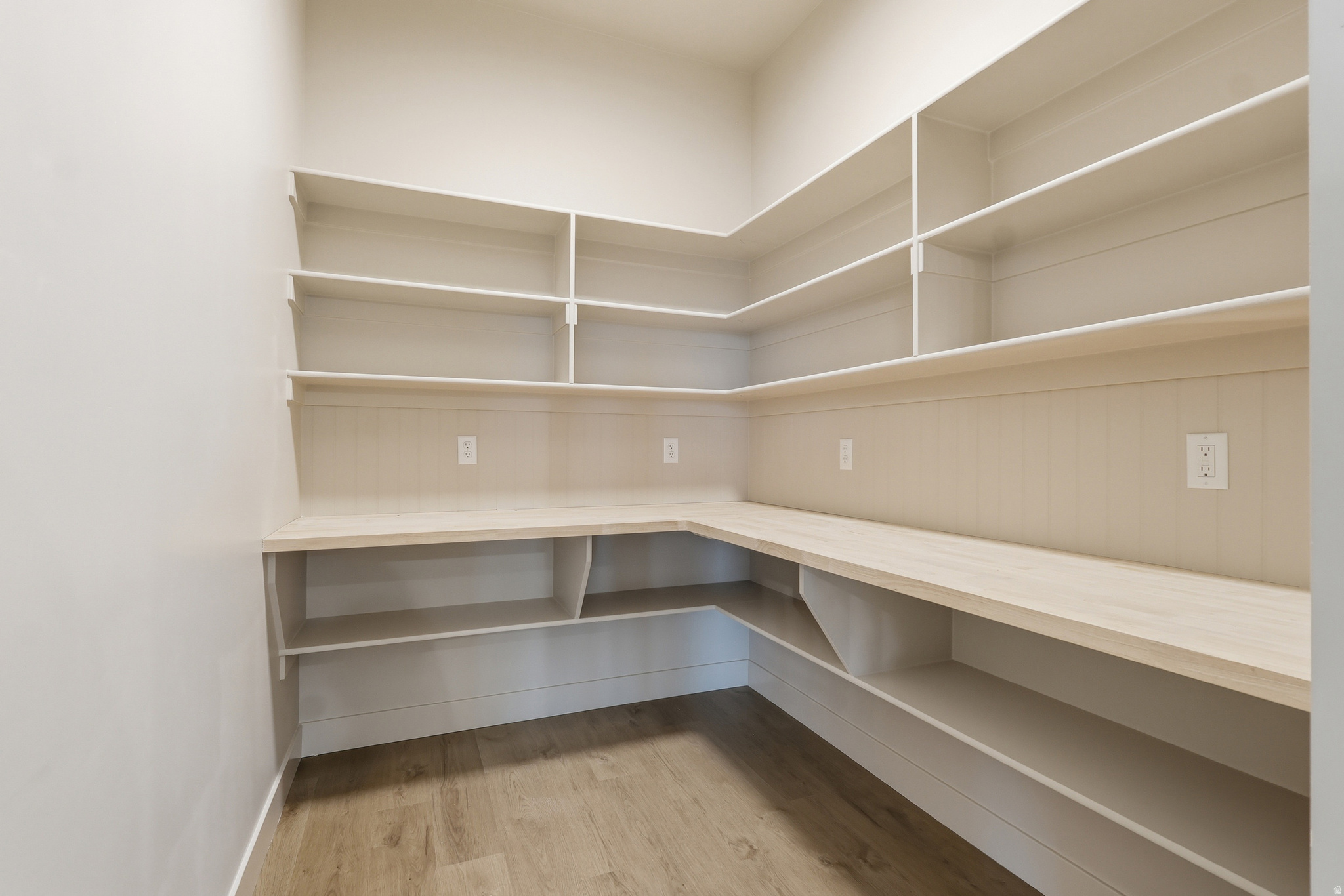 FOOTHILL LOFTS - Residential