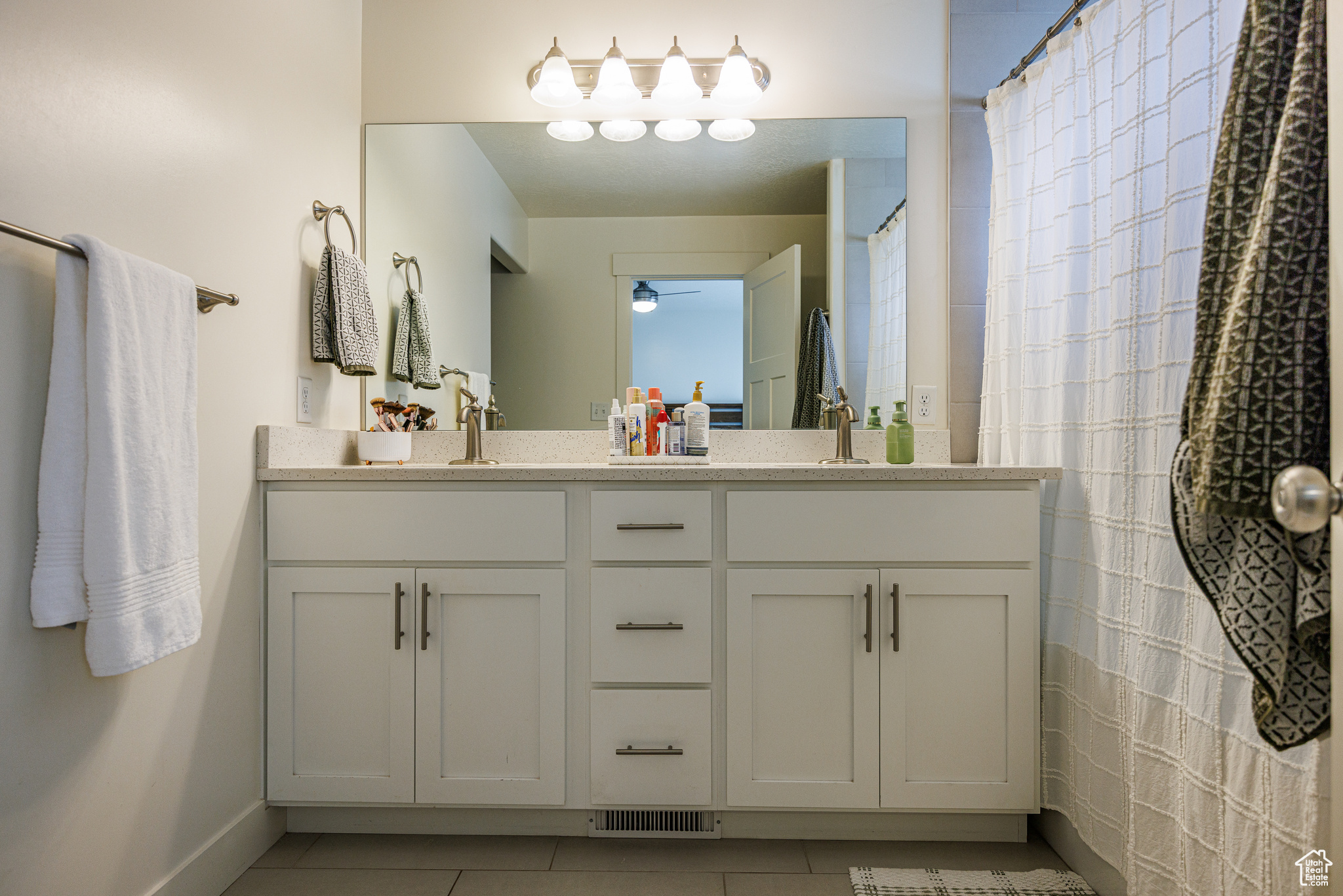 345 W Royal Land Dr, Santaquin, Utah image 17