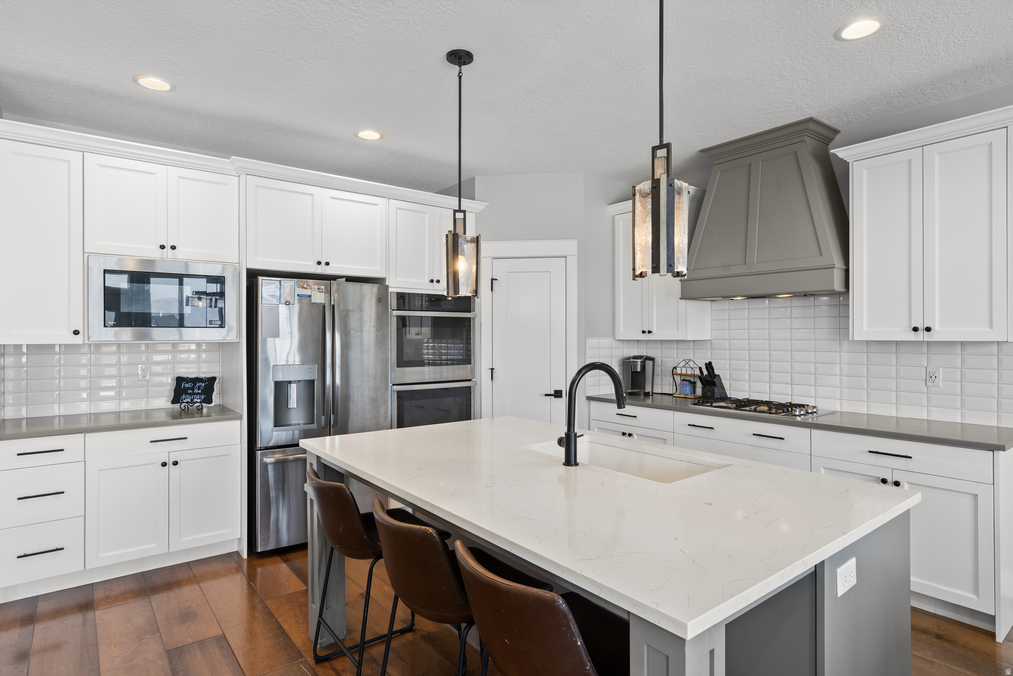 WOOD FARMS - Residential