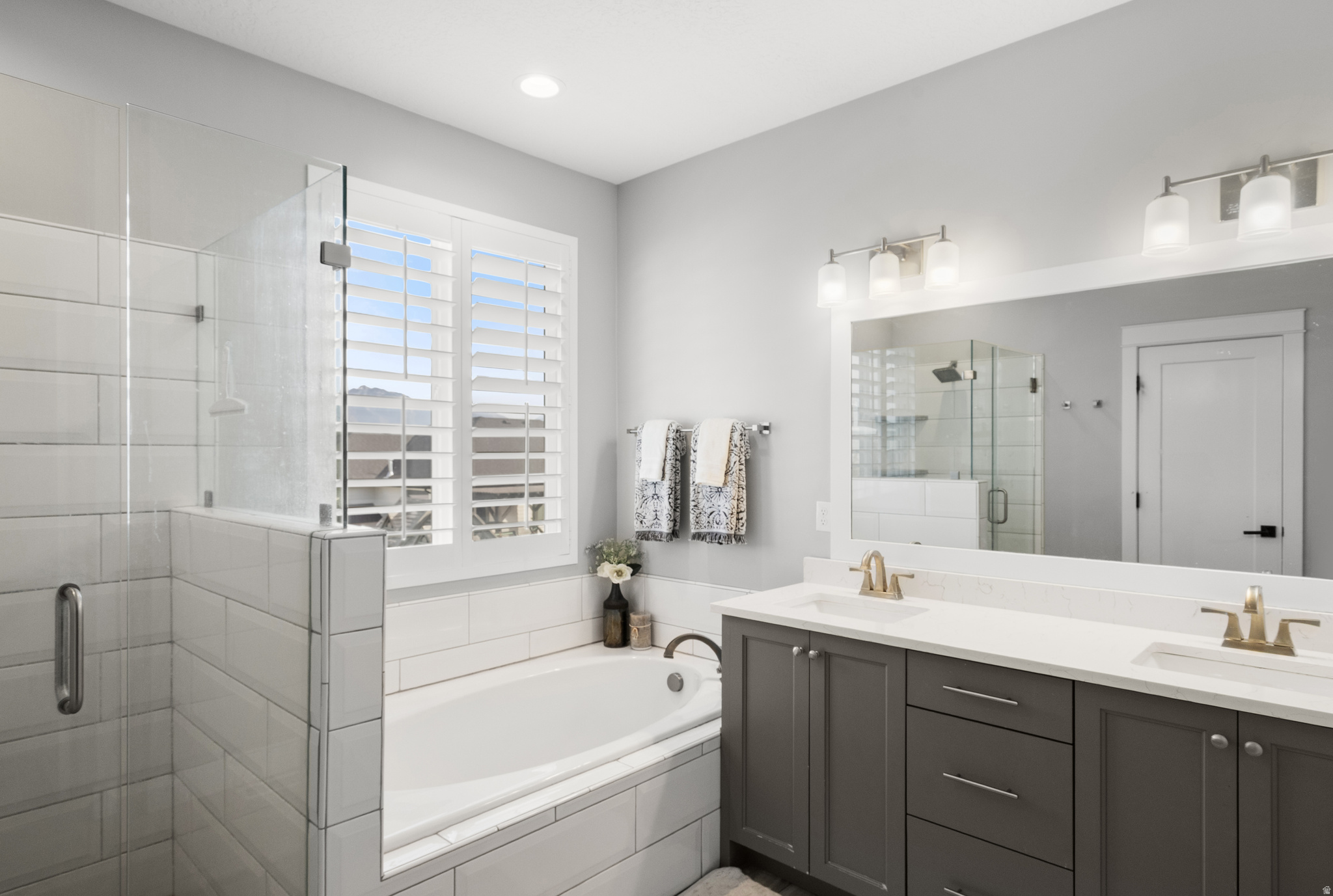 WOOD FARMS - Residential