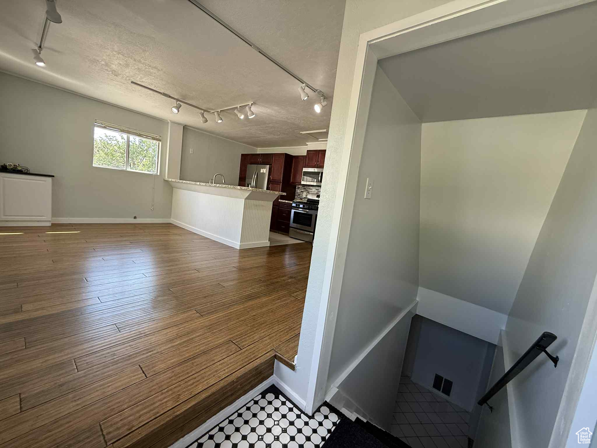 HIGHSCHOOL SUBDIVISION - Residential
