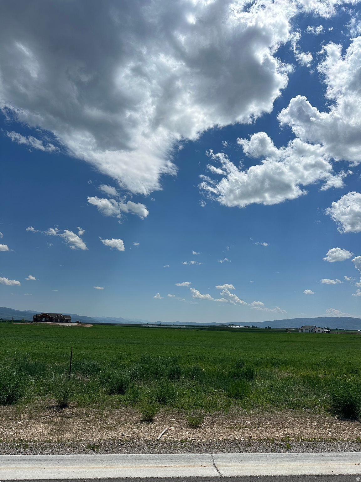 BURTON CANYON ESTATES - Land