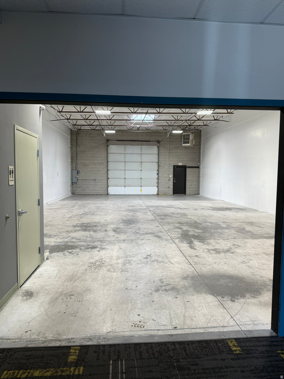 TRONA BUSINESS CONDOMINIUMS - Commercial Lease