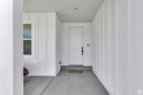 Tiny photo for 674 S MEADE ST, Mapleton, UT 84664 (MLS # 2115129)
