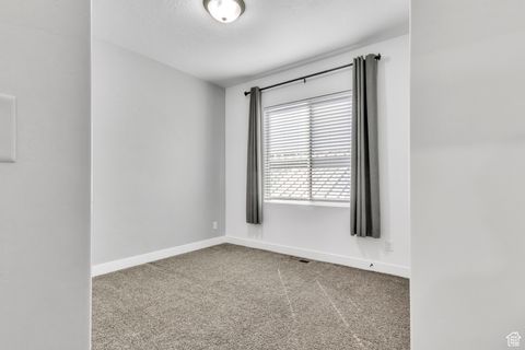 Tiny photo for 674 S MEADE ST, Mapleton, UT 84664 (MLS # 2115129)