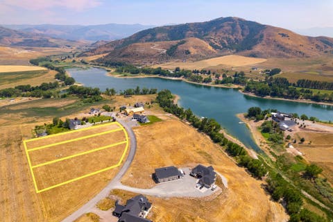 Photo of 1837 LAKEVIEW CIR #10, Preston, ID 83263 (MLS # 2180021)