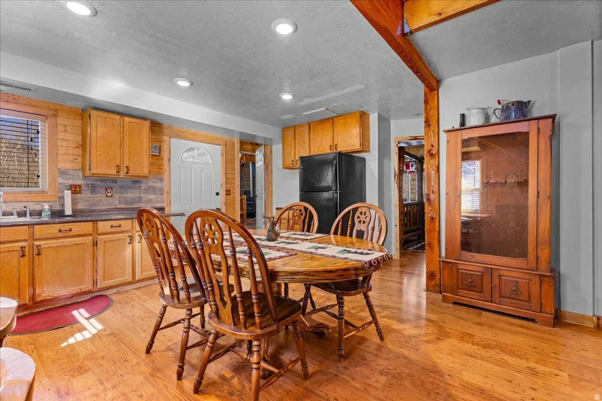 SAMAK HILLS ADDITIONAL SUBDIVISION - Residential