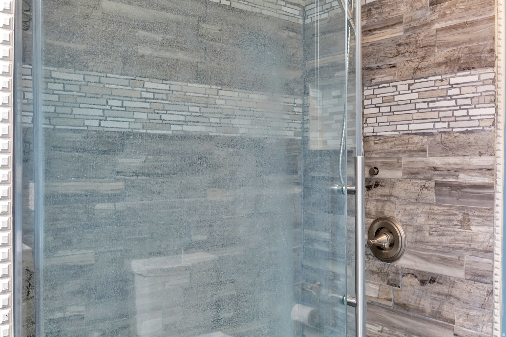 KNIGHT SUB DIV LOT 6 - Residential