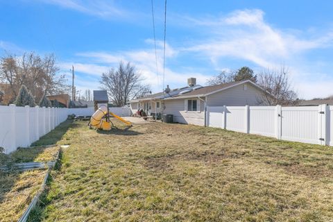 Tiny photo for 1016 N 325 W, Harrisville, UT 84404 (MLS # 2135431)