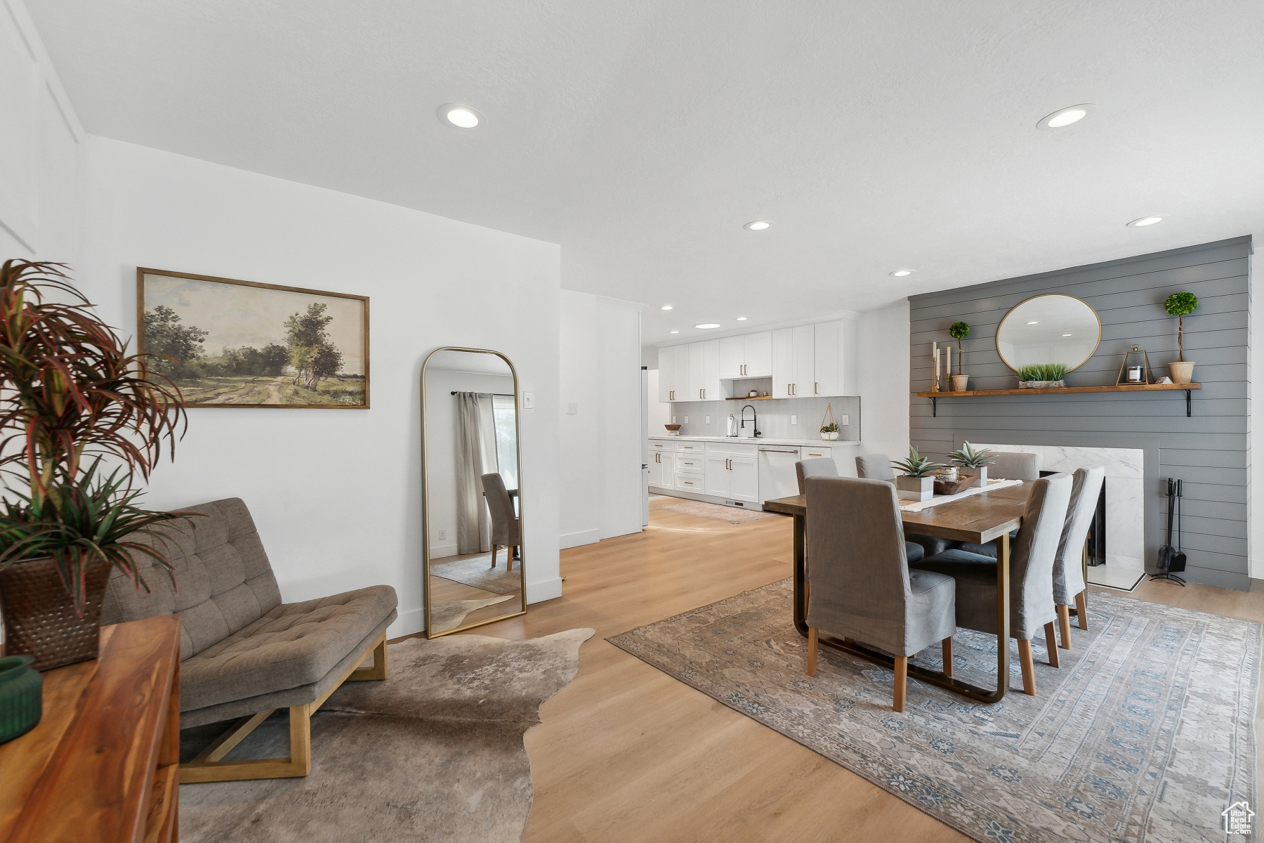 Salt Lake City, Utah 84109, United States, 6 Bedrooms Bedrooms, ,3 BathroomsBathrooms,Residential,Active,125586