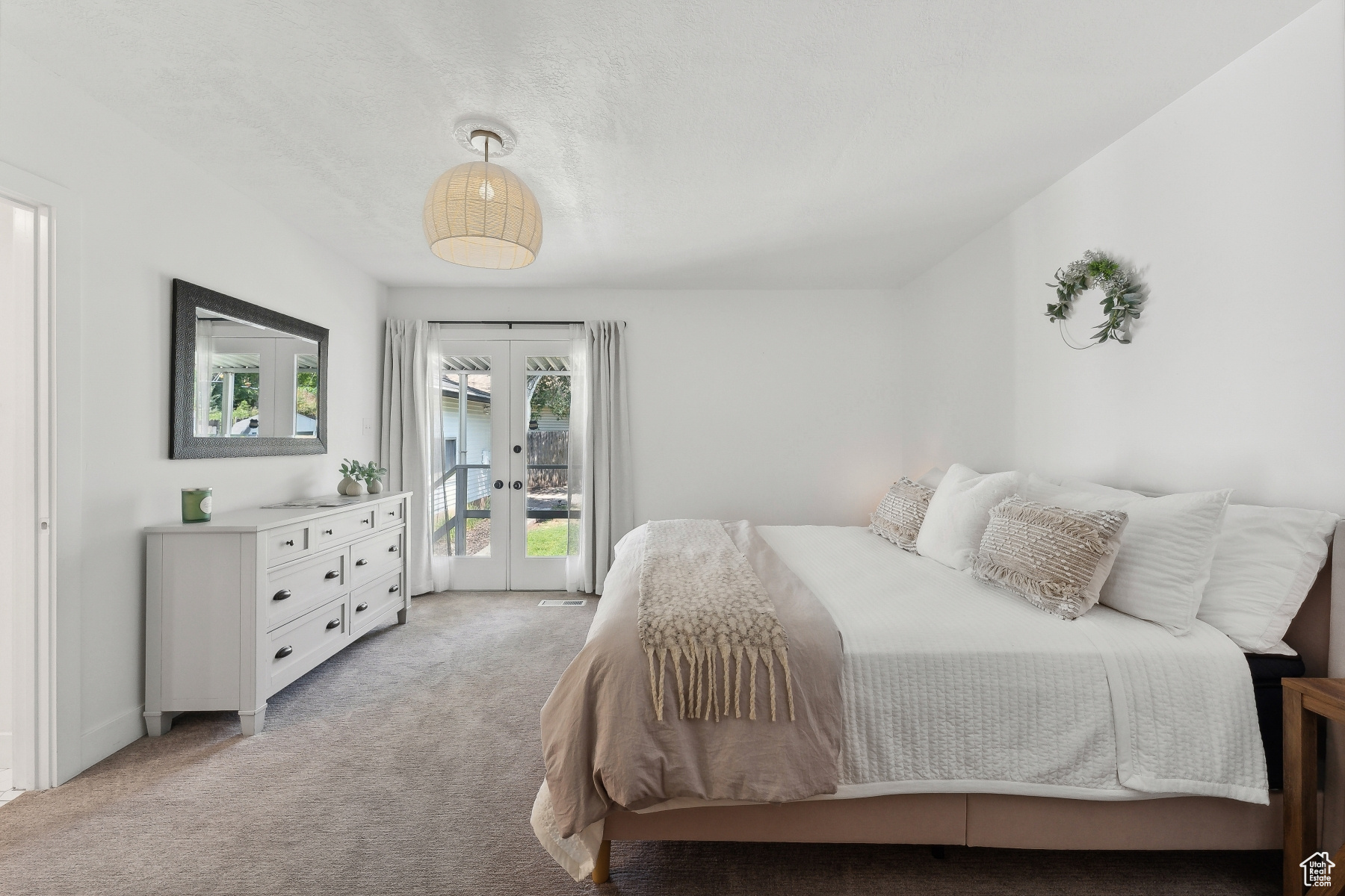 Salt Lake City, Utah 84109, United States, 6 Bedrooms Bedrooms, ,3 BathroomsBathrooms,Residential,Active,125586