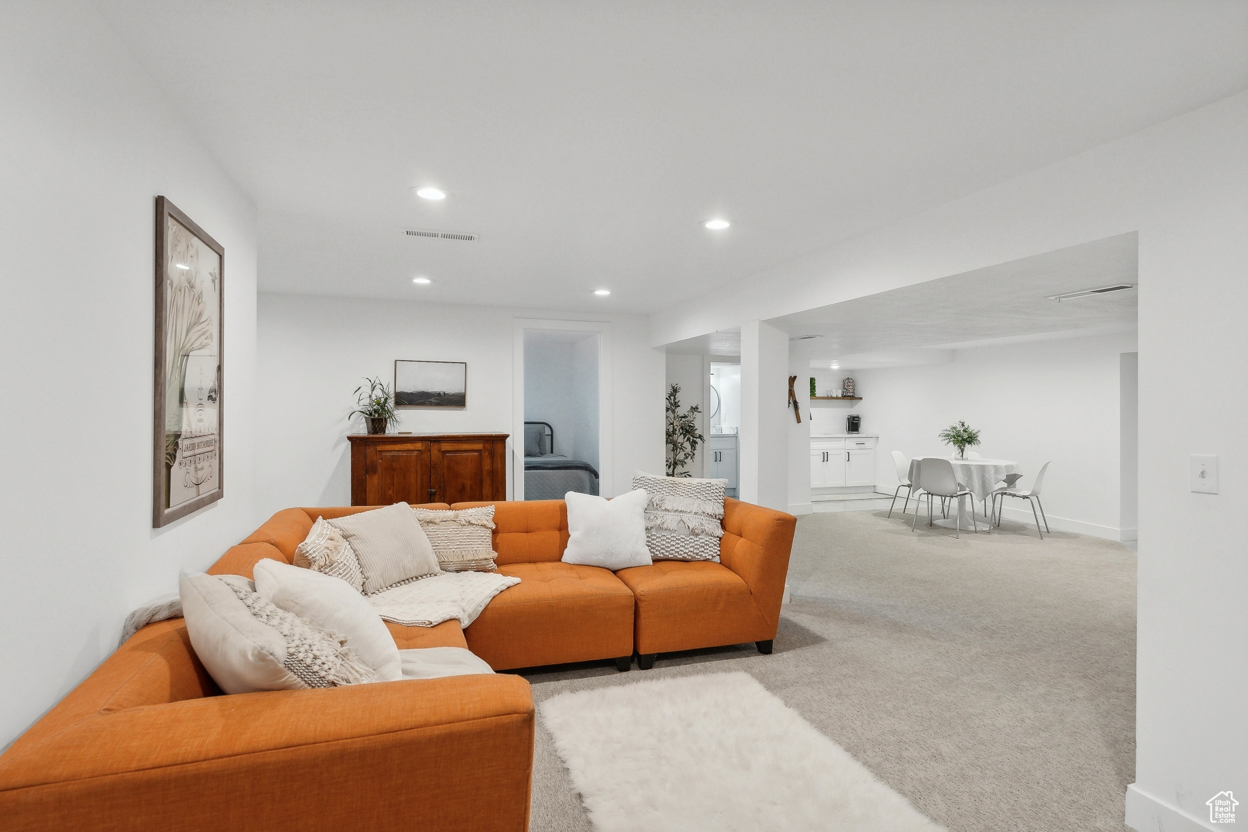 Salt Lake City, Utah 84109, United States, 6 Bedrooms Bedrooms, ,3 BathroomsBathrooms,Residential,Active,125586